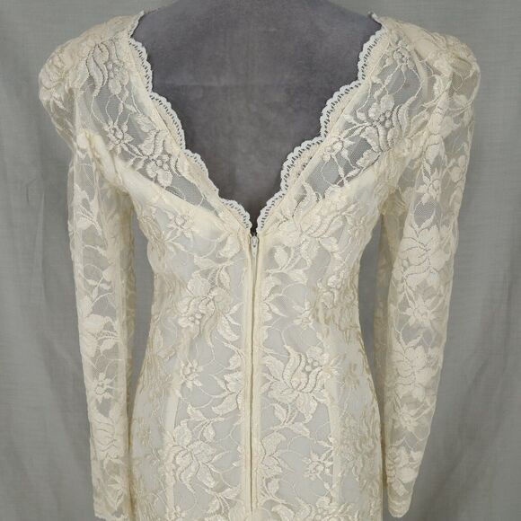 Evenings by Pantagis Gown Womens 4 Ivory Lace Dress Lined Bubble Hem Vintage 80s - Picture 11 of 13